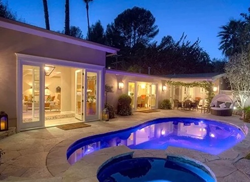 Что лучше пить в бане: полный гид для здоровья и удовольствия